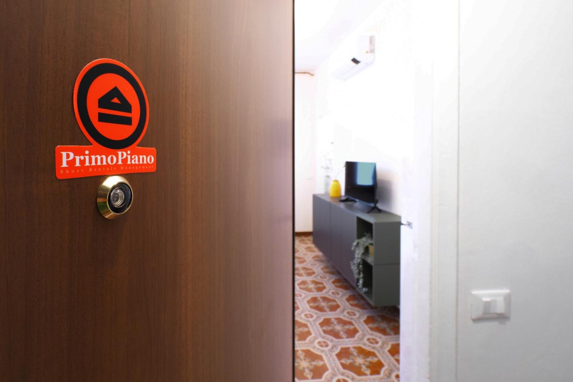 Primopiano - Tofane Apartman Milánó Kültér fotó